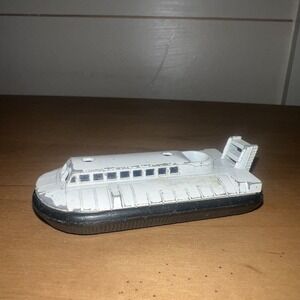Matchbox~ Vintage~ 1972~ Superfast~ SRN6 Hovercraft~ #72~ Made in England
